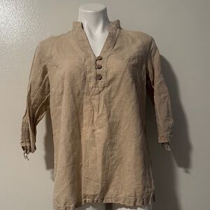 Columbia Tan Button-Up Women's Top